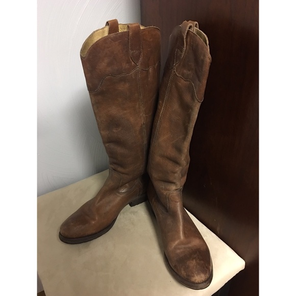 Frye Carson Lug Riding Boot - Picture 3 of 5